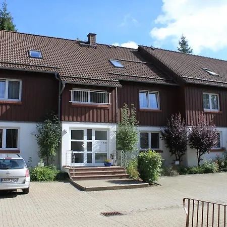 Bergnest Apartment *
