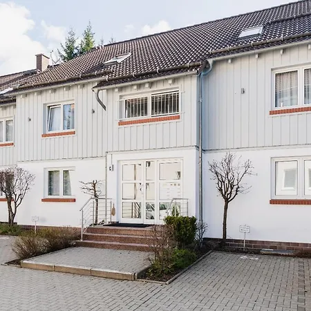 Bergnest Apartment *